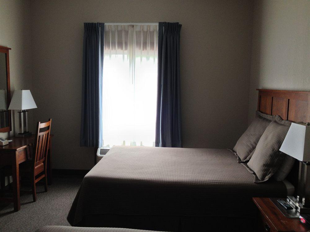 Pleasant Night Inn- Carthage Ny Bagian luar foto