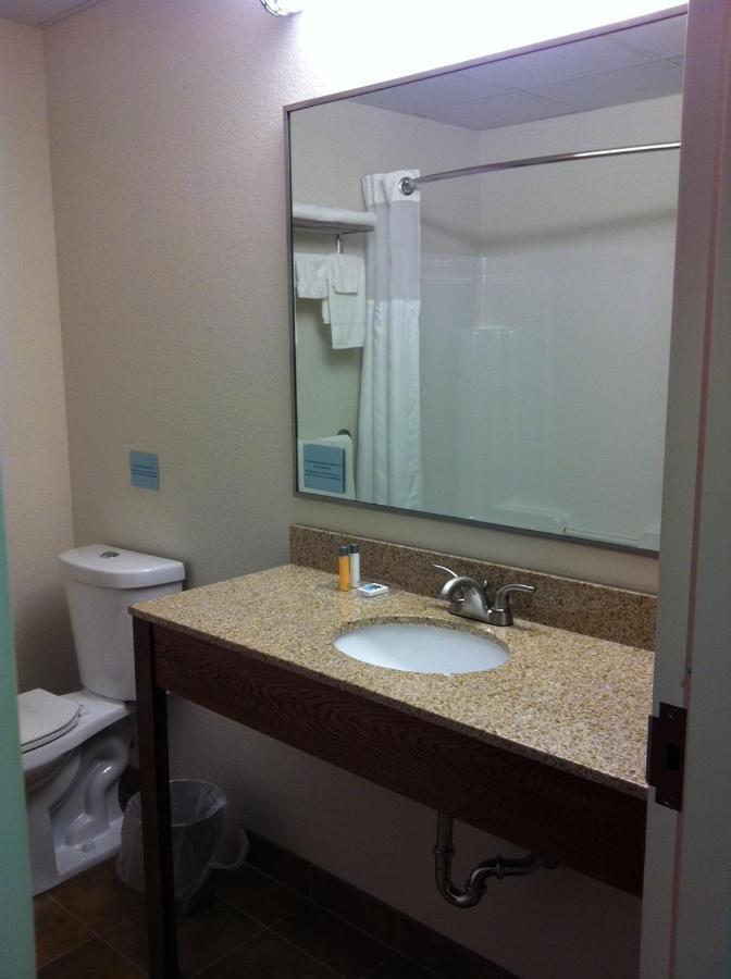 Pleasant Night Inn- Carthage Ny Bagian luar foto